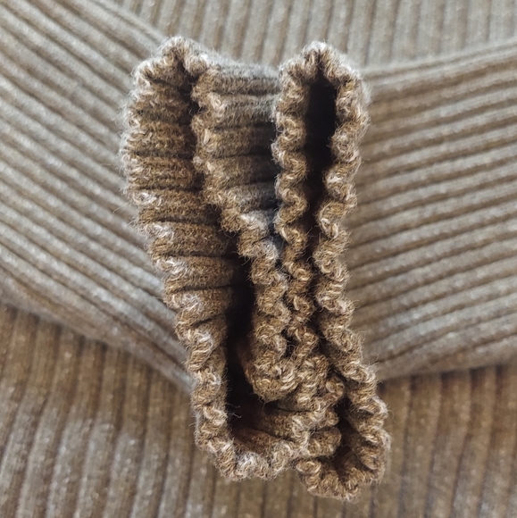 American Rag Ribbed Half Zip Sweater - Picture 5 of 6